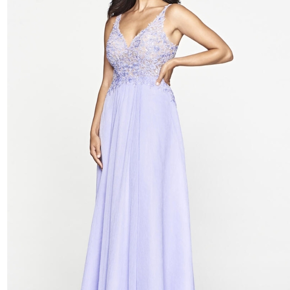 Faviana Glamour Lavender Lace Appliqué V-Neck Evening Gown 8